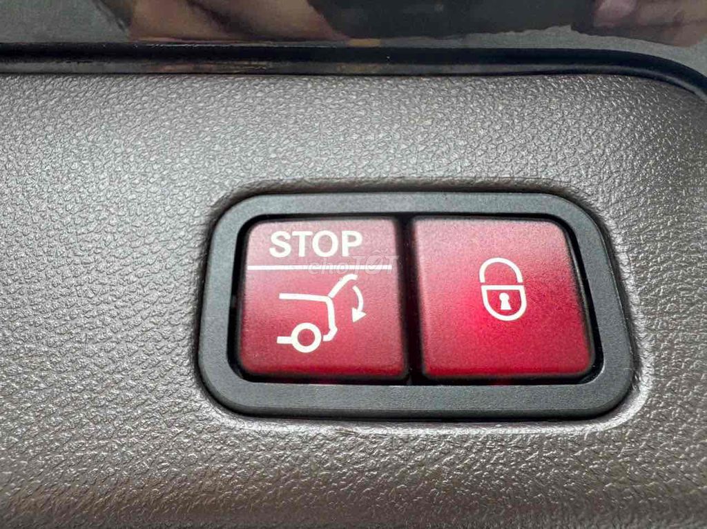 Mercedes Benz GLE 400 4Matic đen/kem 2016. Mua bán Ô tô tại Quận Long Biên Hà Nội được đăng bởi Trang Gala hình 18