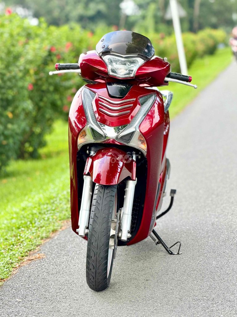 Honda SH 150 ABS 2018 Красный 26 тыс. км Оригинал