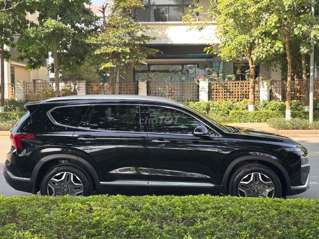 Hyundai Santa Fe 2024 2.2 full Dầu - 19.000km-Vip. Mua bán Ô tô tại Quận Đống Đa Hà Nội được đăng bởi TRUNG HIẾU AUTO hình 6