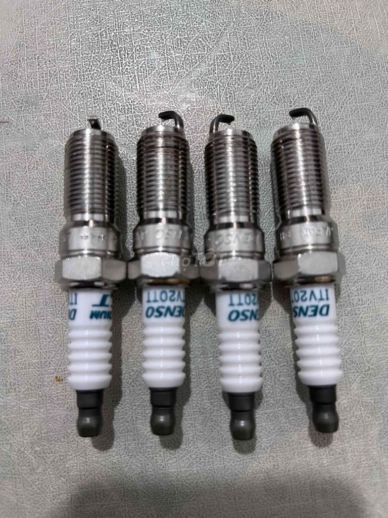 Bộ 4 bugi Denso Iridium ITV20TT. Mua bán Phụ tùng xe tại Huyện Long Thành Đồng Nai được đăng bởi Phuoc Nguyen hình 1