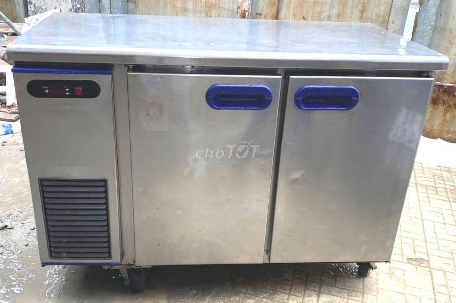 Tủ bàn lạnh inox 4000