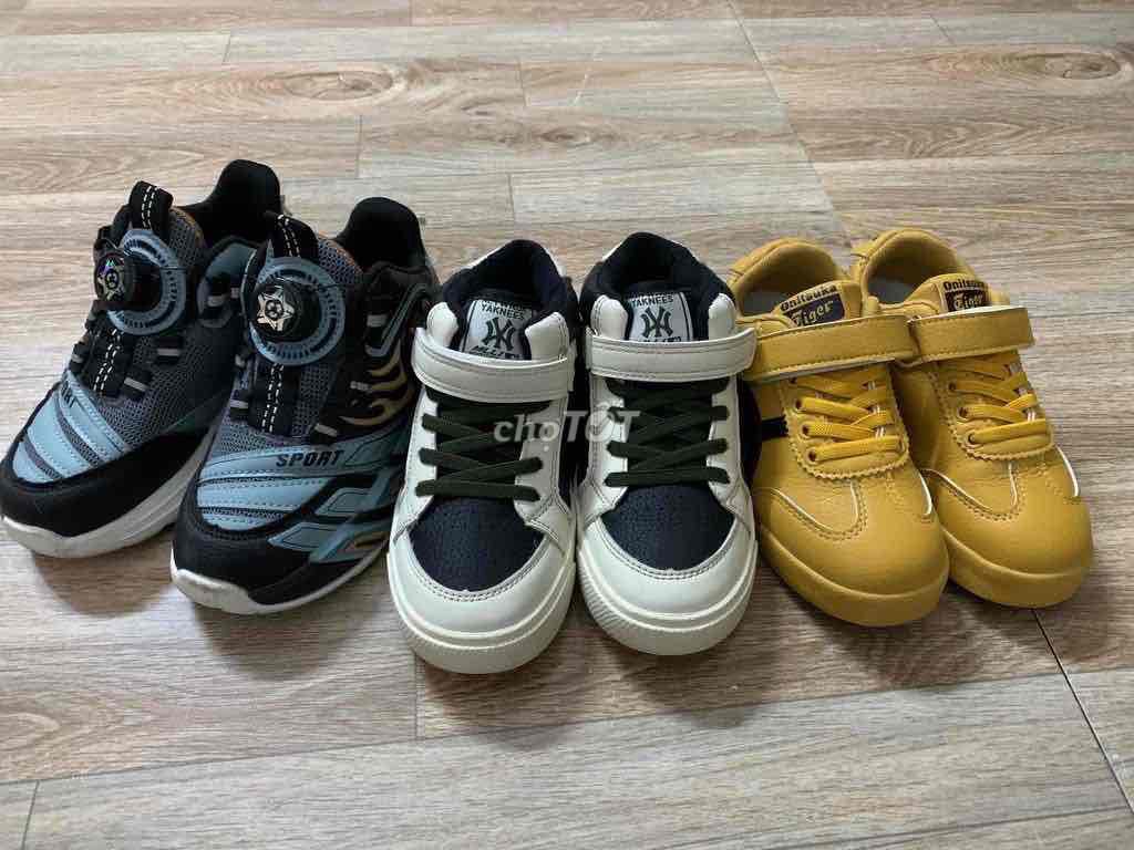 Giày thể thao cho bé size 30-31. Mua bán Mẹ và bé tại Quận Liên Chiểu Đà Nẵng được đăng bởi Bu hình 1