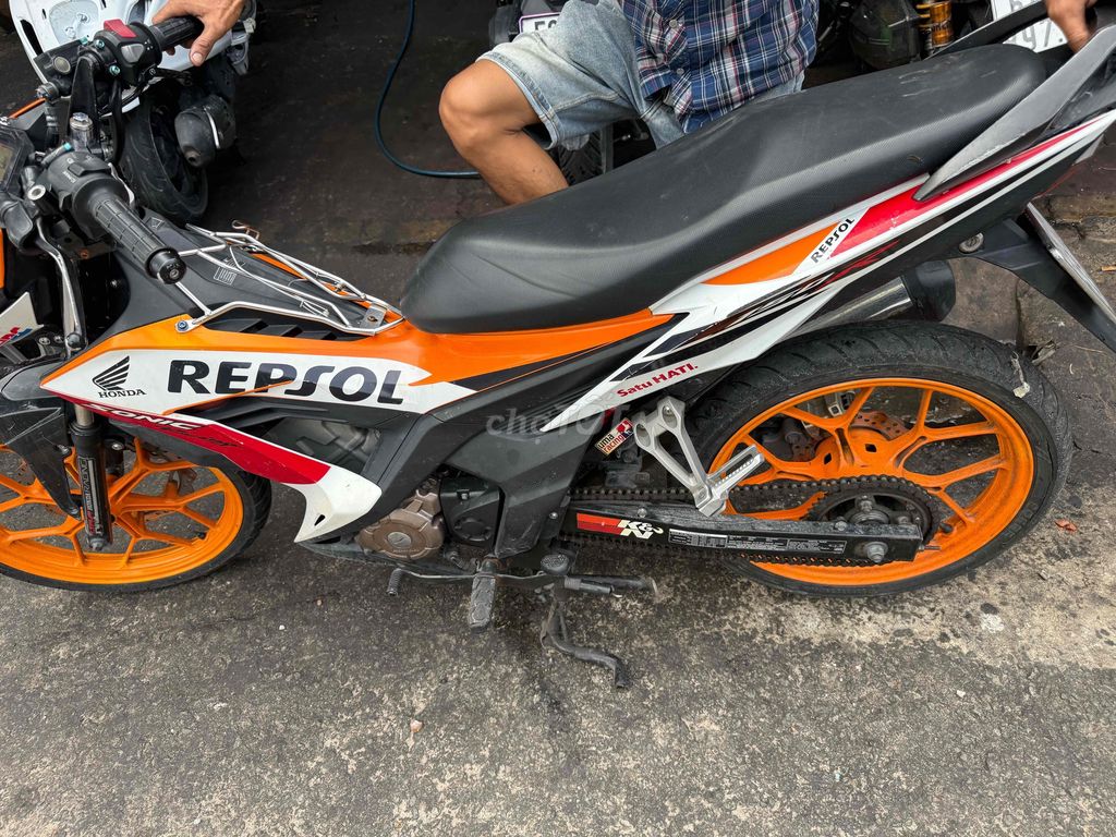 bán xe. Mua bán Xe máy tại Huyện Hóc Môn Tp Hồ Chí Minh được đăng bởi Duy hình 4