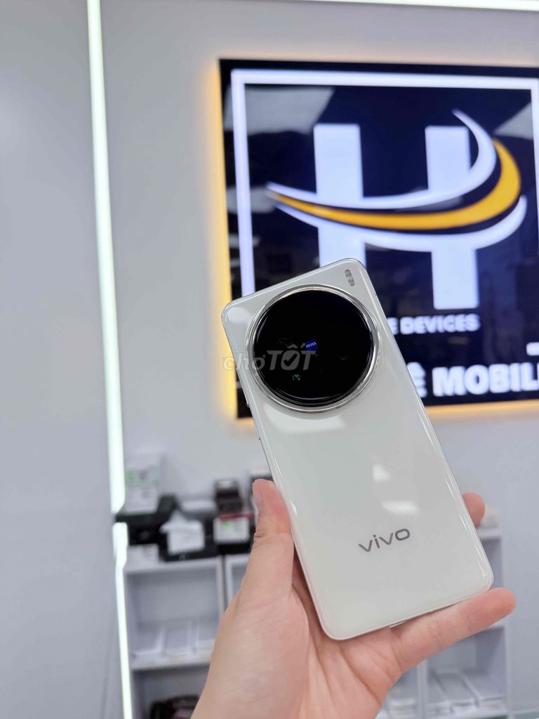 VIVO X200 PRO-BẢN 12/256G-MÀU WHITE-CỰC ĐẸP. Mua bán Điện thoại tại Thành phố Biên Hòa Đồng Nai được đăng bởi Mobile Di Động Biên Hoà hình 1