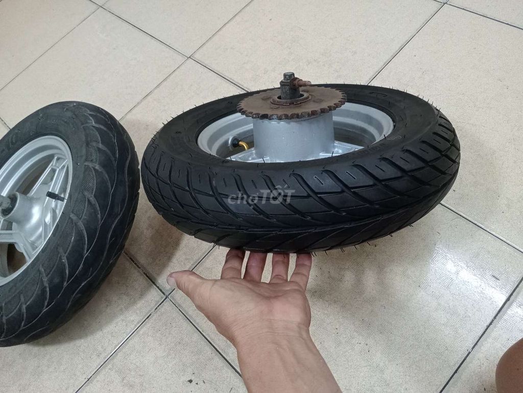 cặp bánh Chaly. Mua bán Phụ tùng xe tại Quận 5 Tp Hồ Chí Minh được đăng bởi Luong hình 5