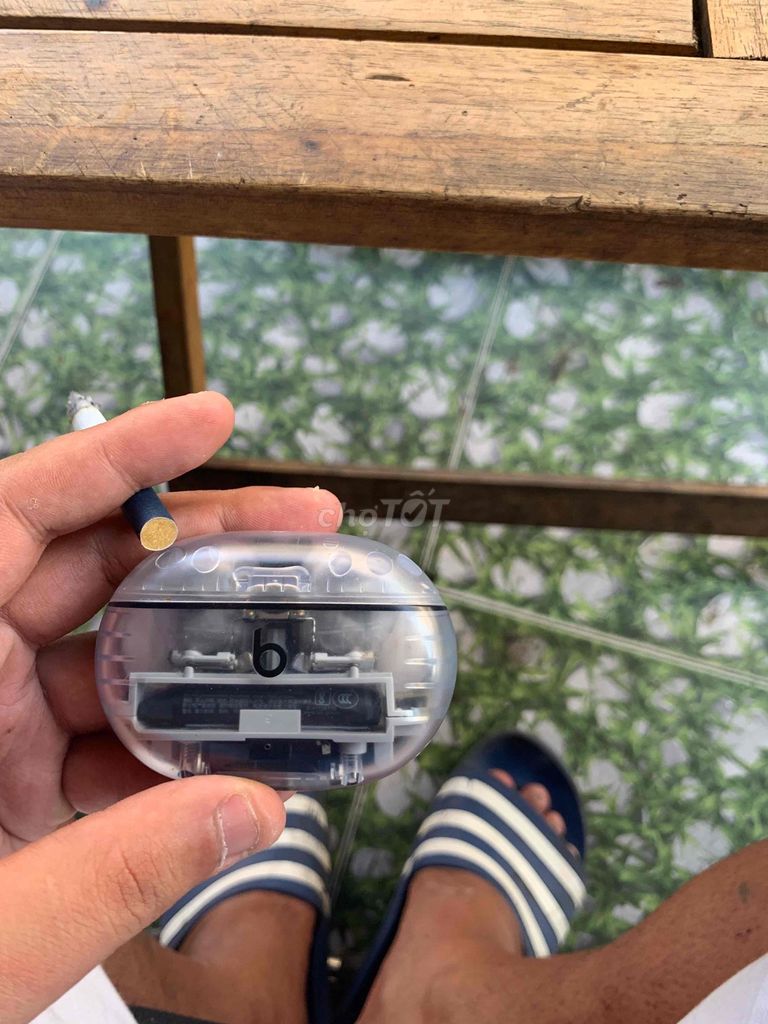 Tai nghe Beats bud plus trong suốt. Mua bán Tivi, Âm thanh tại Huyện Long Điền Bà Rịa - Vũng Tàu được đăng bởi  nguyen huu tai hình 1