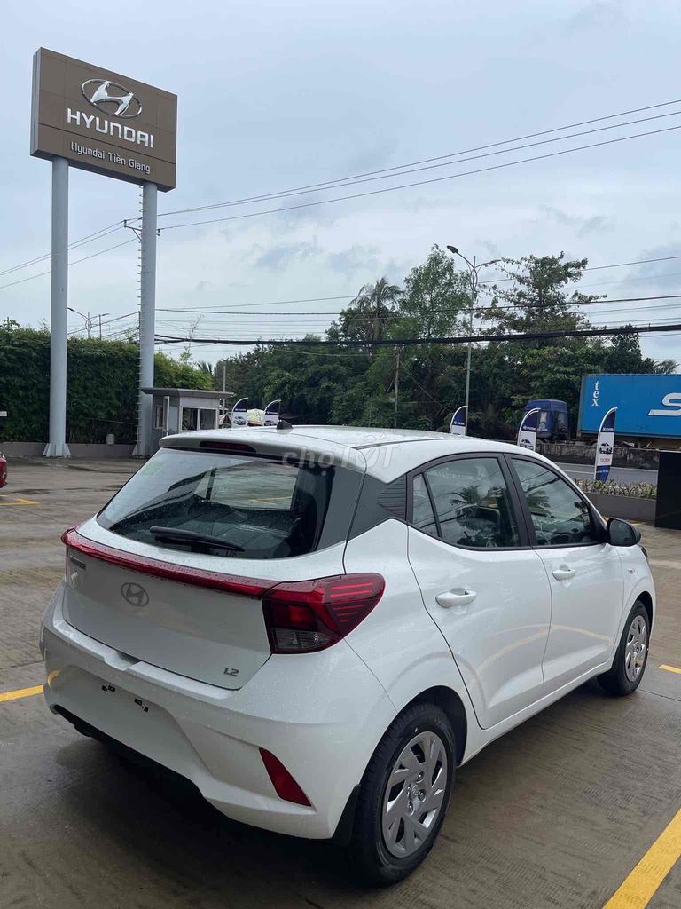 I10 2025 - chỉ từ 360tr. Mua bán Ô tô tại Huyện Càng Long Trà Vinh được đăng bởi Đạt Hyundai Bến Tre hình 5