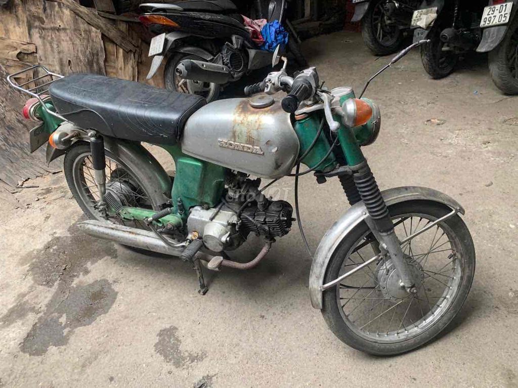 xe hon đa 67  giấy tờ đủ. Mua bán Xe máy tại Quận Hà Đông Hà Nội được đăng bởi a  đức  hình 6