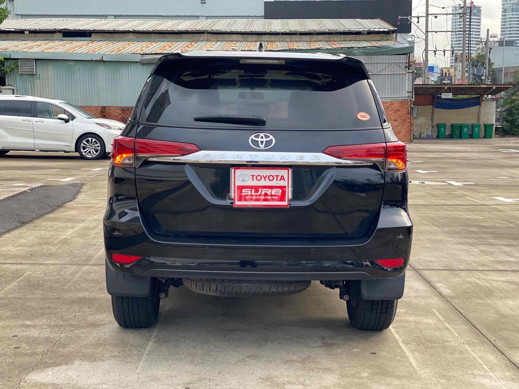 Toyota Fortuner 2017 2.7V 4x2 - 77000 km. Mua bán Ô tô tại Quận Bình Thạnh Tp Hồ Chí Minh được đăng bởi Toyota Sure hình 5