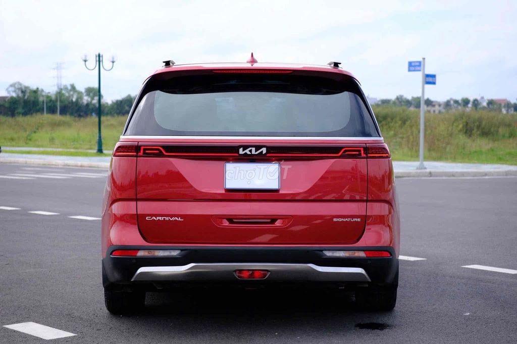 Kia Carnival 2.2D Signature 2024 Lướt 25.000 km. Mua bán Ô tô tại Quận Bình Tân Tp Hồ Chí Minh được đăng bởi Hoàng Thọ hình 6