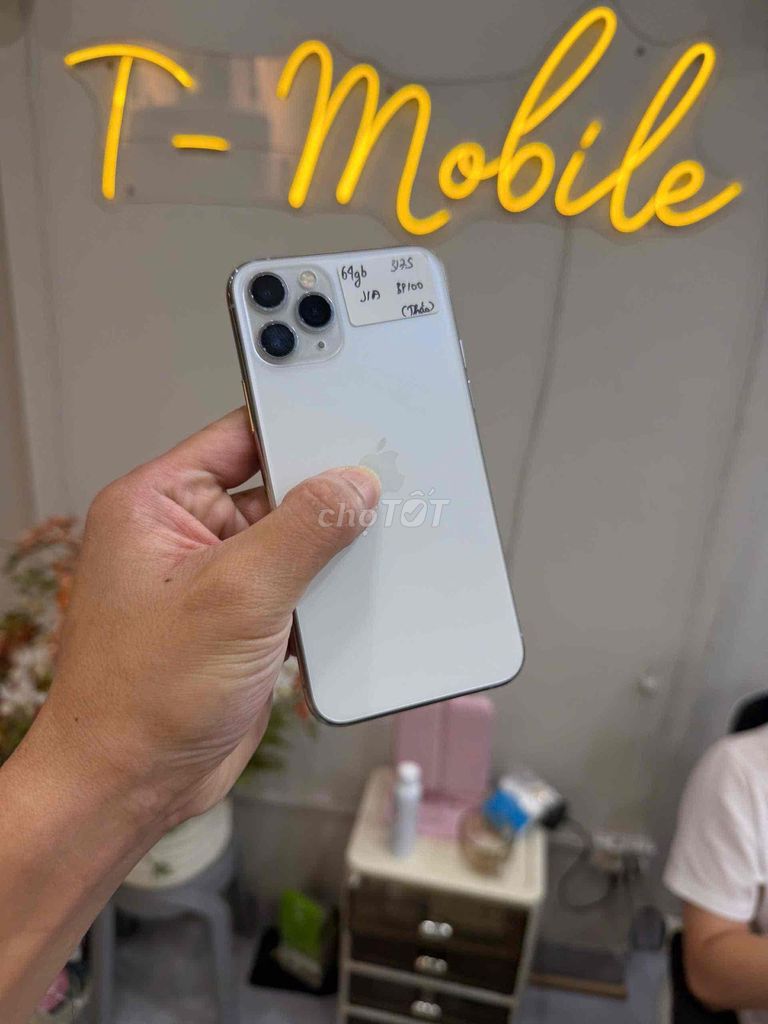 iPhone 11 Pro 64GB Bạc pin 100%. Mua bán Điện thoại tại Quận Thanh Xuân Hà Nội được đăng bởi Ngô Tráng T Mobile hình 1