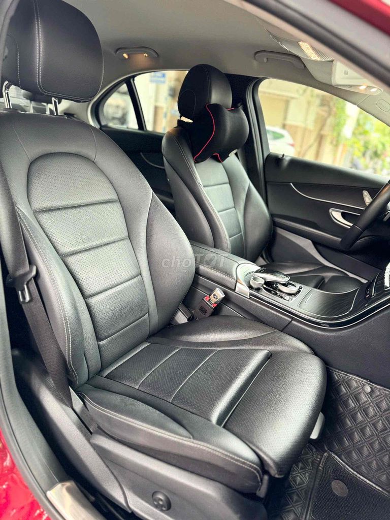 Mercedes Benz 2019 - Chính chủ - Cần bán ạ ❤️. Mua bán Ô tô tại Thành phố Buôn Ma Thuột Đắk Lắk được đăng bởi Hoàng Quang hình 6