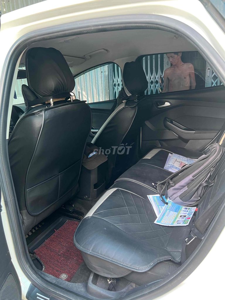 Ford Focus 2019 hatchback. Mua bán Ô tô tại Thành phố Sóc Trăng Sóc Trăng được đăng bởi Tân Quang Phát cty hình 8