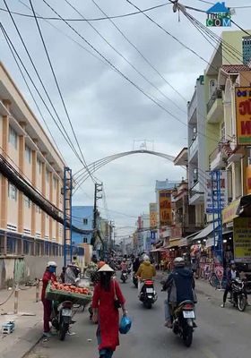 Bán nhà trệt lầu mặt tiền bùi hữu nghĩa , ngay chợ. Mua bán nhà ở tại Quận Bình Thuỷ Cần Thơ được đăng bởi Tu nguyen