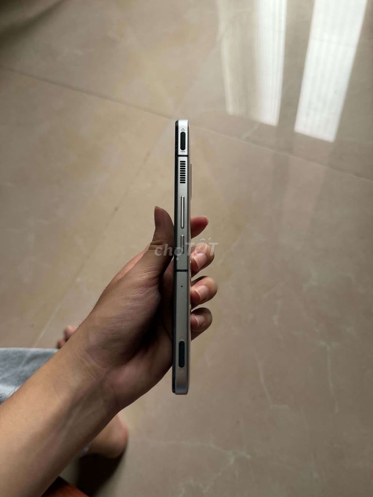 Redmagic 7S Pro 16GB/512GB Bạc. Mua bán Điện thoại tại Quận Cẩm Lệ Đà Nẵng được đăng bởi Nguyễn Hoàng hình 1