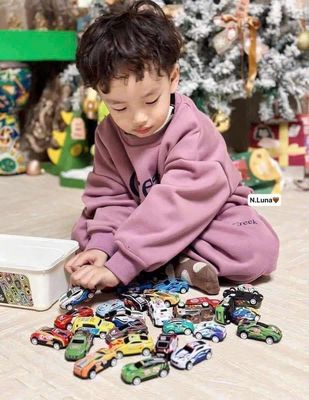 Đồ chơi ô tô cho bé. Mua bán Mẹ và bé tại Quận Long Biên Hà Nội được đăng bởi tổng kho sỉ