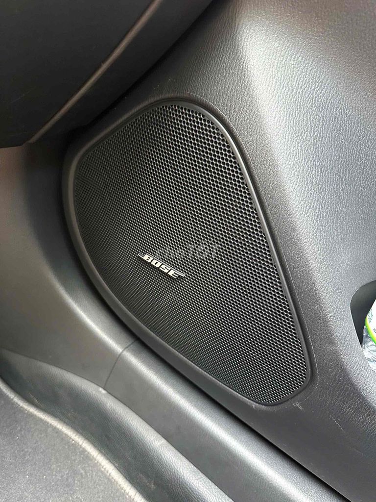 Mazda 6 bản 2.5 Premium odo 18.000km. Mua bán Ô tô tại Quận Long Biên Hà Nội được đăng bởi Bùi Đình Thông hình 17