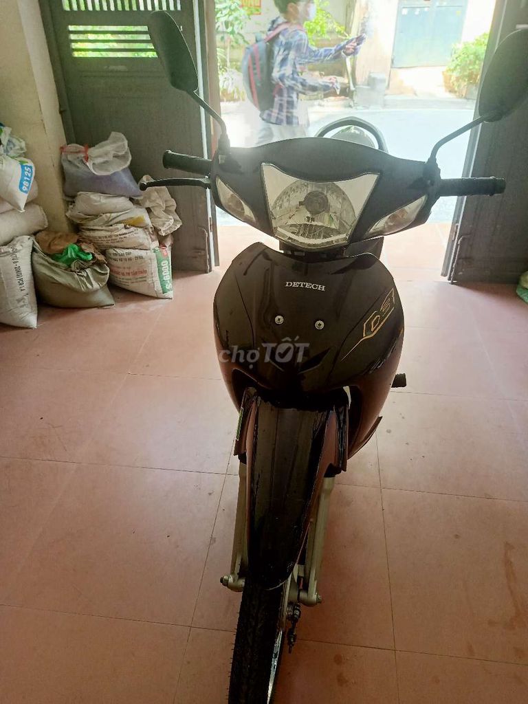 Bán xe way học sinh cấp 3. Mua bán Xe máy tại Quận Cầu Giấy Hà Nội được đăng bởi Minh nghĩa hình 6