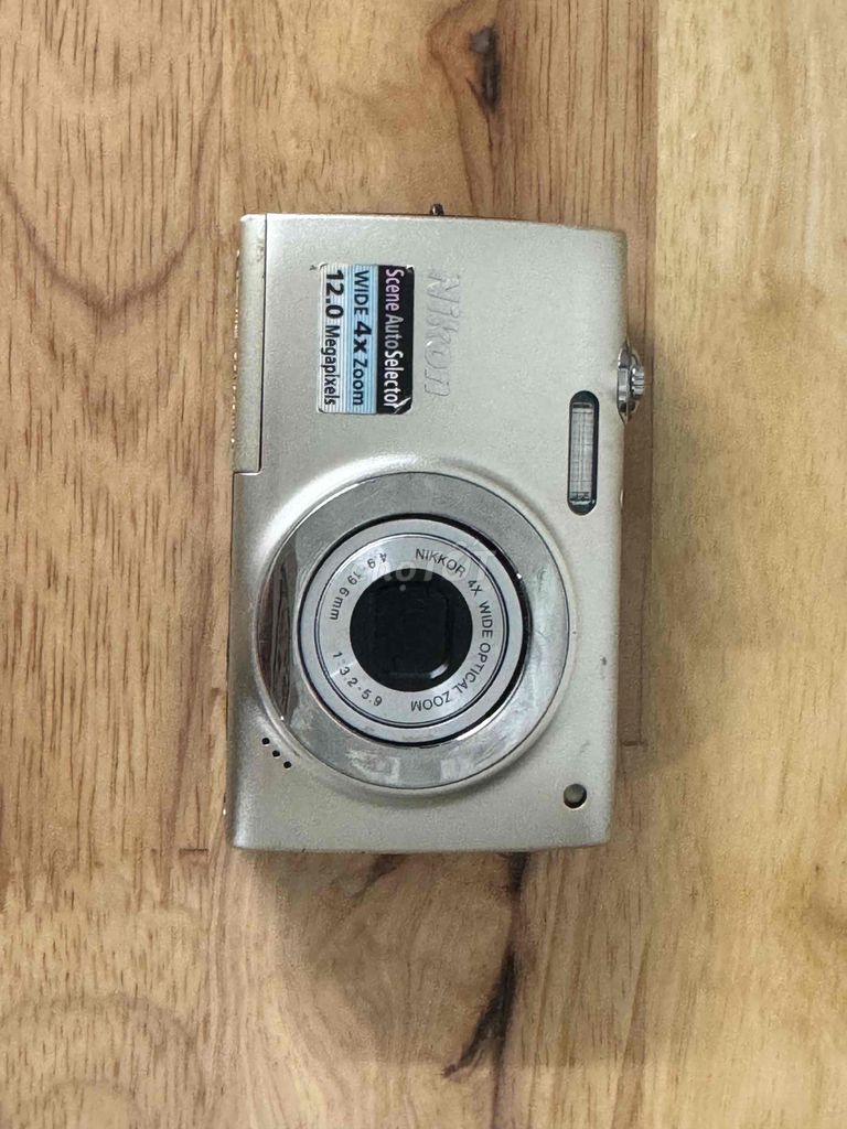 máy ảnh nikon s2500