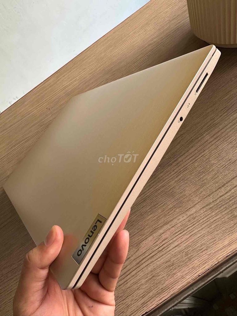 Lenovo i3 4GB Vàng đồng Đã dùng. Mua bán Laptop tại Quận 12 Tp Hồ Chí Minh được đăng bởi Thảo hình 1