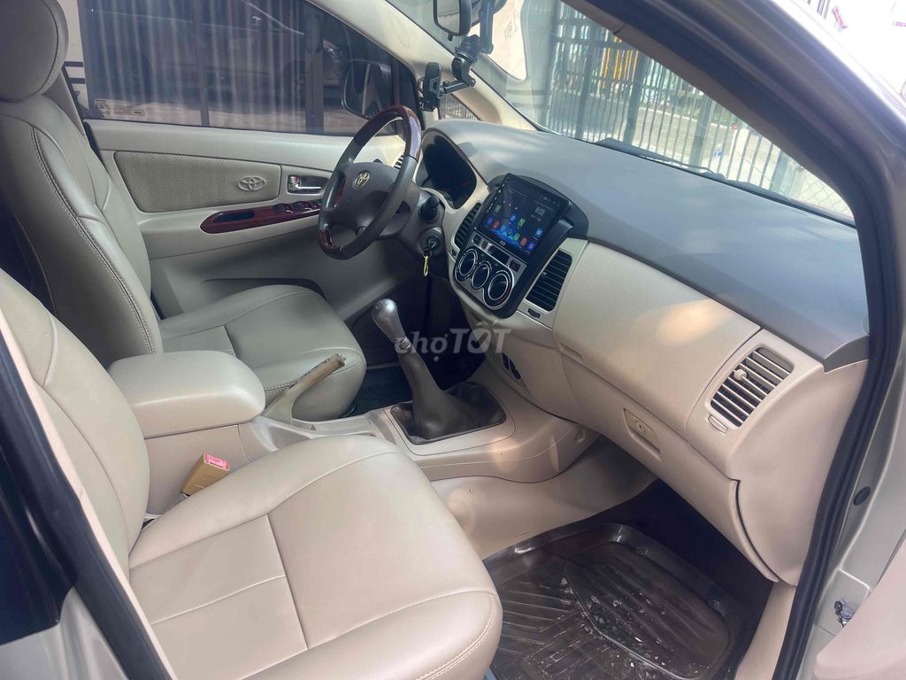 Toyota Innova 2006G. Mua bán Ô tô tại Quận Thốt Nốt Cần Thơ được đăng bởi aha hình 12