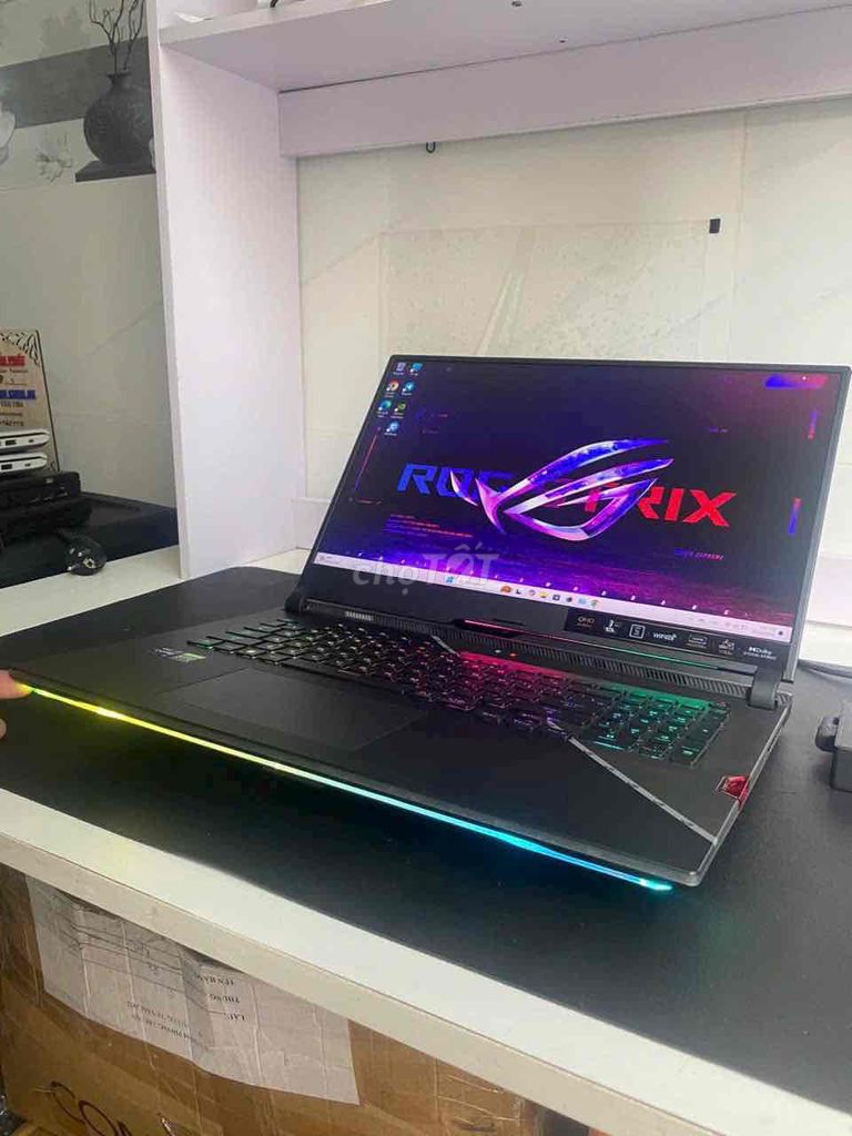 ROG STRIX SCAR 17 I9-12900H 16/1TB RTX 3060 6GB