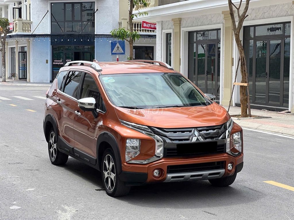 Mitsubishi Xpander Cross 2021 AT - 137000 km. Mua bán Ô tô tại Quận Gò Vấp Tp Hồ Chí Minh được đăng bởi Quang hình 2