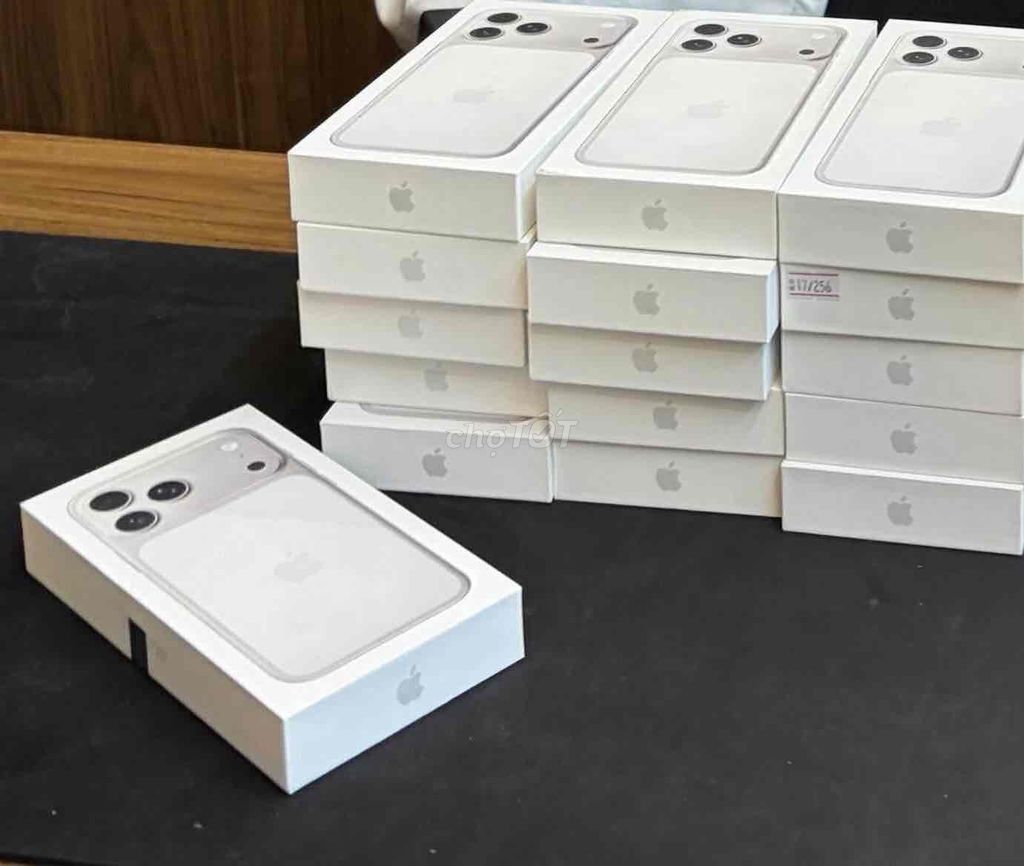 17 Pro Max 256GB Trắng Newseal. Mua bán Điện thoại tại Quận Thanh Khê Đà Nẵng được đăng bởi Khang Uy hình 1