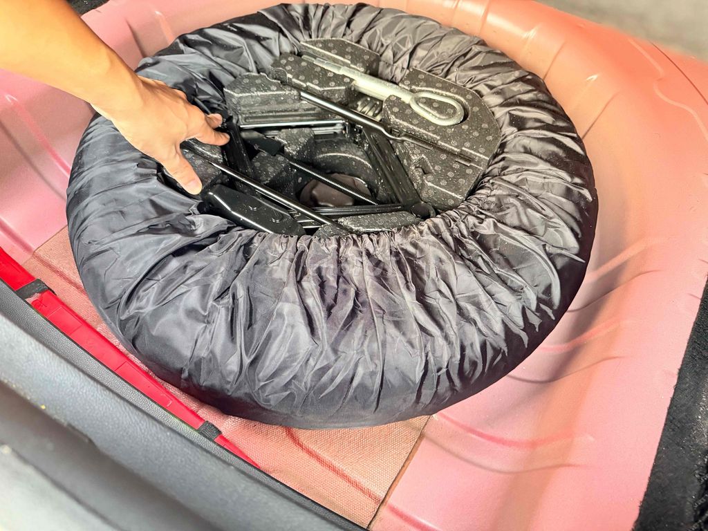 MG MGZS 2023 Standard 1.5 AT 2WD - 38000 km. Mua bán Ô tô tại Thành phố Hà Tĩnh Hà Tĩnh được đăng bởi Hải Đường Auto 33 hình 8