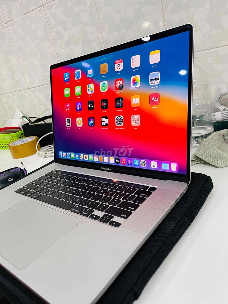 Macbook Pro 16in 2019 I9 - 32 - 1T card rời 5500M