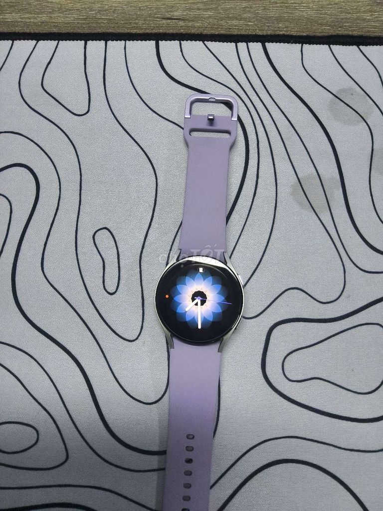 Samsung Galaxy Watch 5 LTE Tím 40mm. Mua bán Thiết bị đeo thông minh tại Huyện Bình Chánh Tp Hồ Chí Minh được đăng bởi Nguyễn Việt Thành hình 1