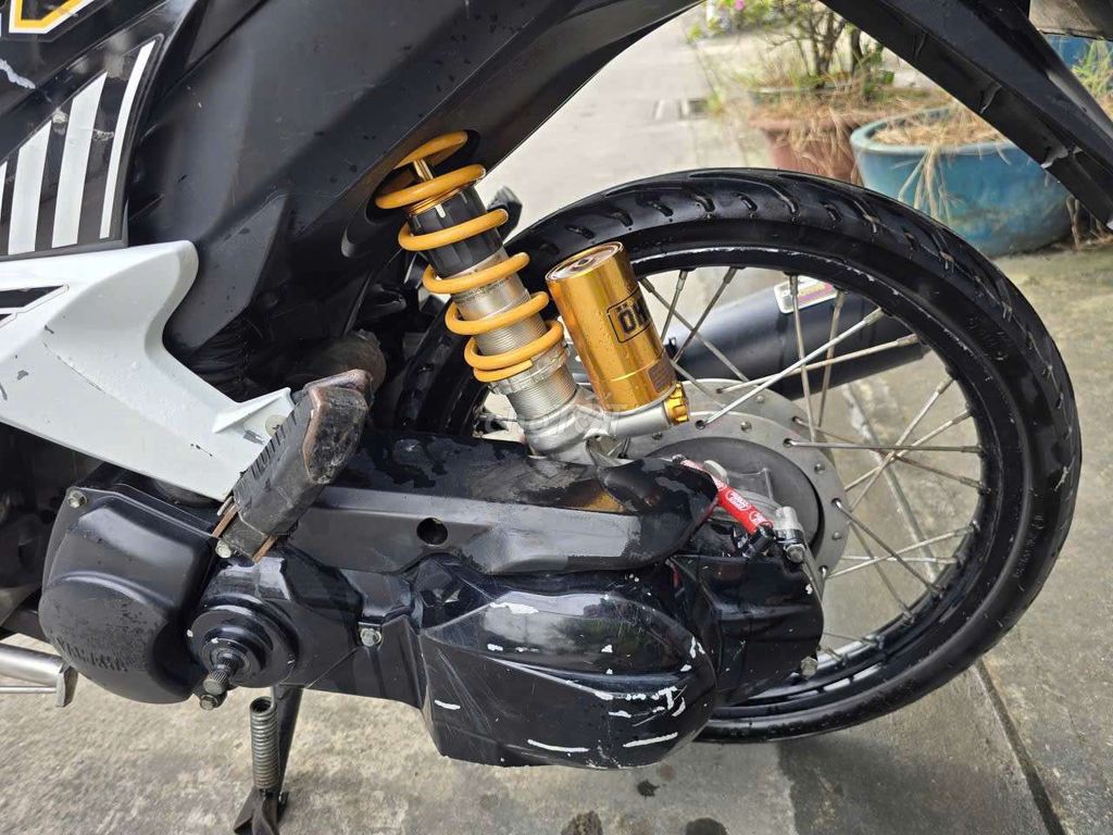 Luvias Fi 2014.BSTP kiểng nhẹ,máy zin,êm.BTC. Mua bán Xe máy tại Huyện Hóc Môn Tp Hồ Chí Minh được đăng bởi                    CẦM ĐỒ TÍN PHÁT hình 5