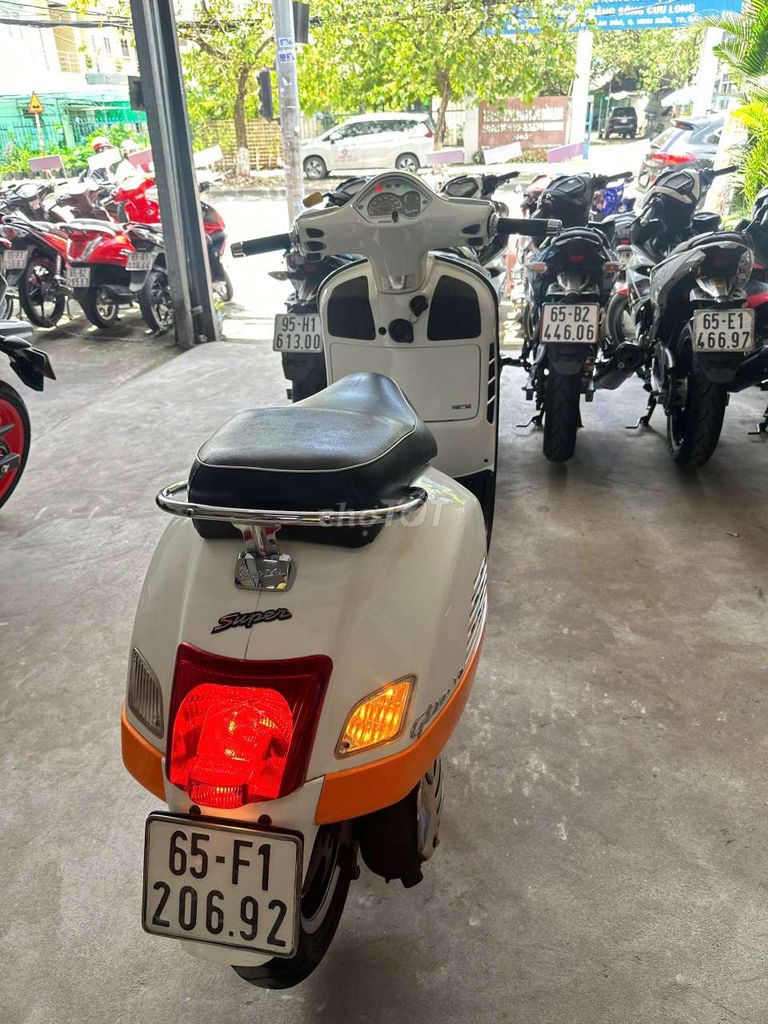 Vespa GTS  ( e có bán góp ). Mua bán Xe máy tại Quận Ninh Kiều Cần Thơ được đăng bởi MINH THIỆN bán xe trả góp hình 6