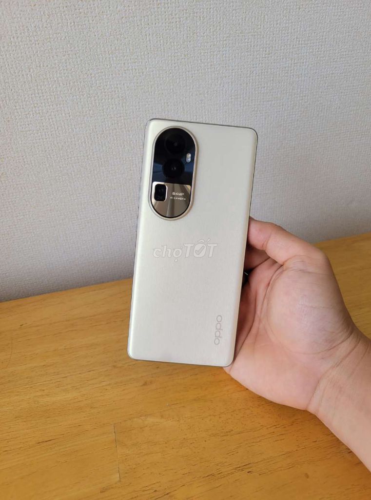 Oppo Reno 10 5G Ram 12/256GB Vàng zin Sbap 778G gl. Mua bán Điện thoại tại Quận Tân Phú Tp Hồ Chí Minh được đăng bởi Trong Minh hình 1