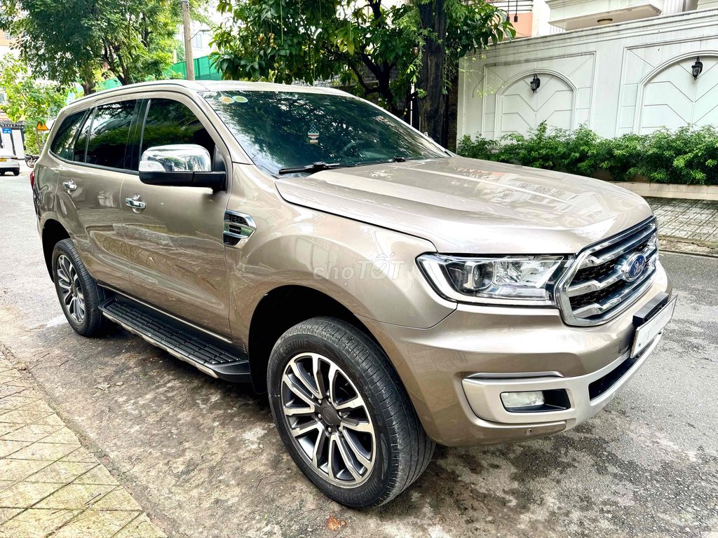 Ford Everest 1/2020 Titanium 4x2 AT - 122000 km. Mua bán Ô tô tại Quận Bình Tân Tp Hồ Chí Minh được đăng bởi A Đại hình 2