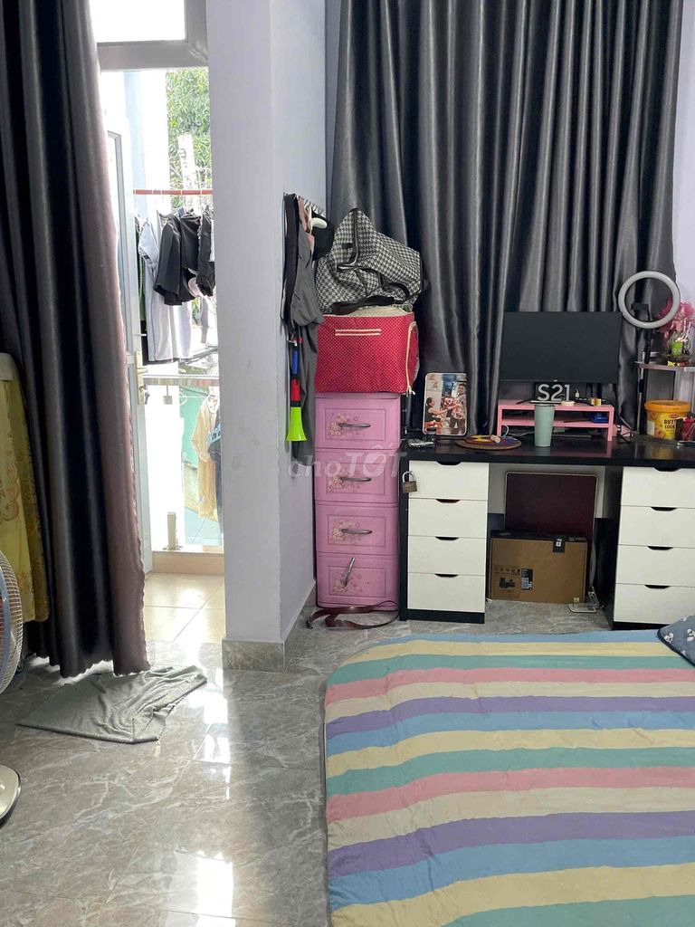 Nhà Quận 12 Đối diện Gò Vấp 4 tầng giá rẻ. Mua bán Nhà ở tại Quận 12 Tp Hồ Chí Minh được đăng bởi Trương Thị Thuỷ hình 3