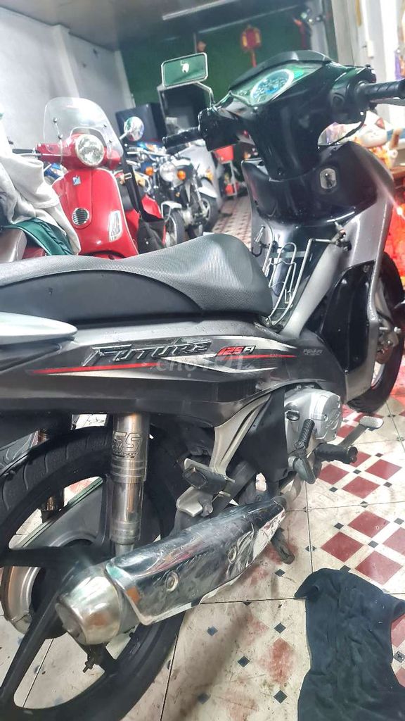Honda Future 125 FI черный, серый
