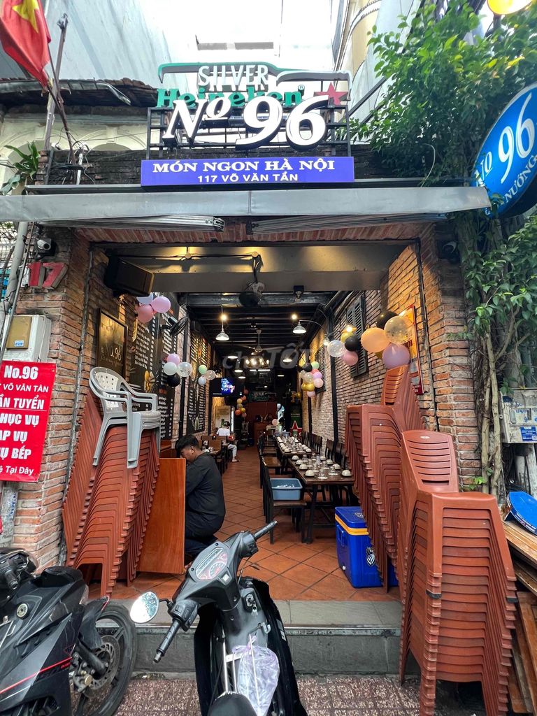 Nhà hàng Quận 3 tuyển Phụ bếp, Tạp vụ. Việc làm Phụ bếp tại Quận 3 Tp Hồ Chí Minh được đăng bởi Việt Anh hình 1