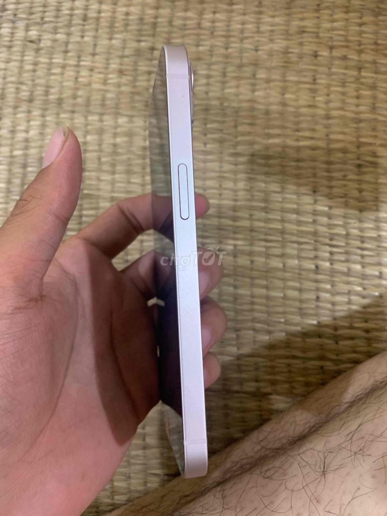 Apple iPhone 13 Hồng. Mua bán Điện thoại tại Thành Phố Bắc Kạn Bắc Kạn được đăng bởi Khoi Phan hình 1