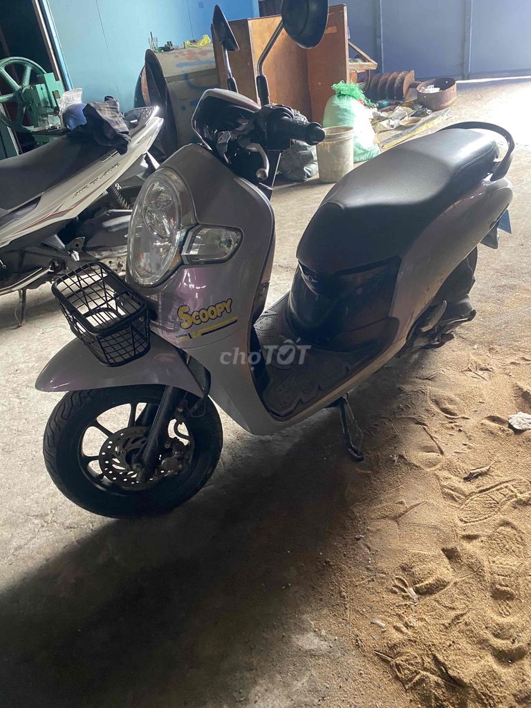 bán Xe scoopy. ngay chủ ký giấy mua ban nhanh.. Mua bán Xe máy tại Huyện Bình Chánh Tp Hồ Chí Minh được đăng bởi Thai Hoang Anh hình 3
