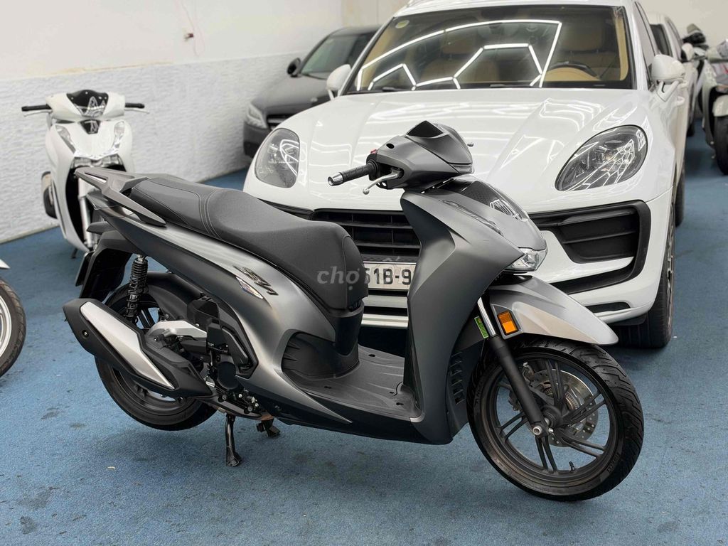 SH 350i ABS 2025, серый, 8 карат, 1 ДЕРЖАТЕЛЬ (С ЗАМЕНОЙ АВТОМОБИЛЯ)