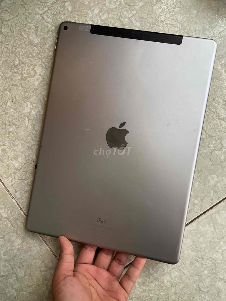 Apple iPad Pro 12.9 128GB Xám. Mua bán Máy tính bảng tại Quận 12 Tp Hồ Chí Minh được đăng bởi KHANG hình 1