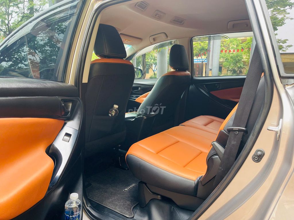 Tôi cần bán chiếc xe ô tô Toyota Innova 2.0E 2020. Mua bán Ô tô tại Quận Cầu Giấy Hà Nội được đăng bởi Thầy Minh hình 5