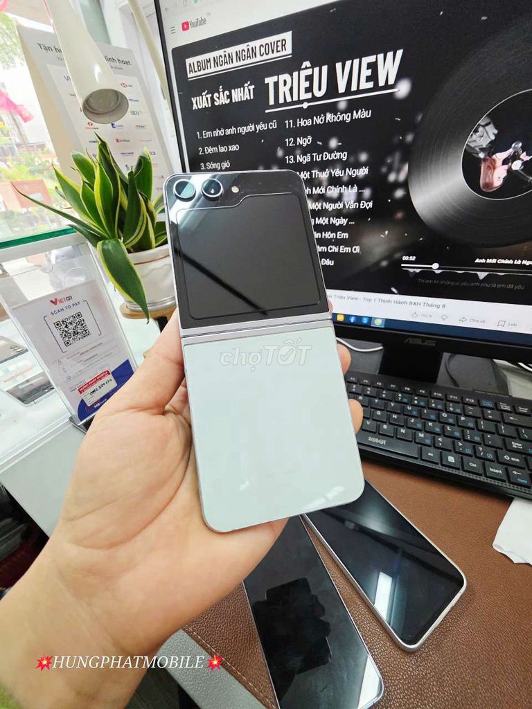 Samsung Z Flip5 5G Bản SSVN 2 sim zin đẹp 99%.. Mua bán Điện thoại tại Quận Đống Đa Hà Nội được đăng bởi HƯNG PHÁT Mobile hình 1