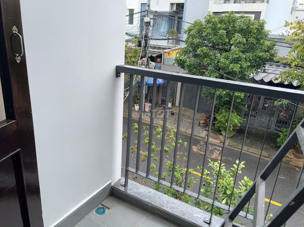 Brand-new furnished 3-bedroom house in leafy Nam Việt Á — photo 12