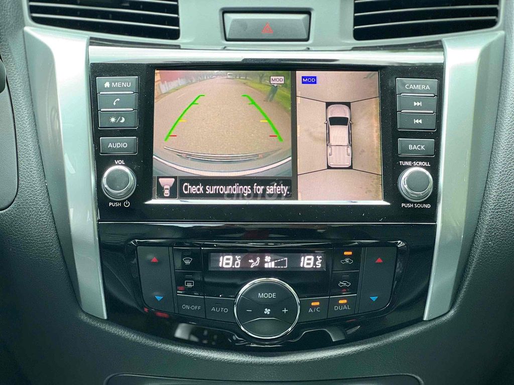 Nissan Navara 2021 VL 2.5 AT 2WD - 37000 km. Mua bán Ô tô tại Quận Tân Phú Tp Hồ Chí Minh được đăng bởi Thuý Thanh hình 10