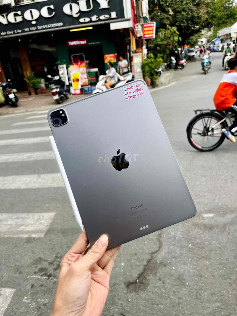 ipad pro m2-11inch 128gb Wifi only sạc 30L 08/2025