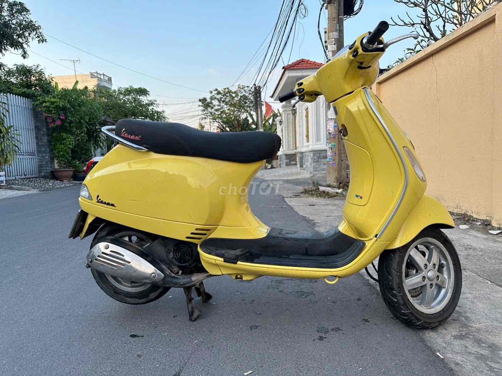 Piaggio Vespa LX Vàng Cổ điển. Mua bán Xe máy tại Thành phố Dĩ An Bình Dương được đăng bởi Bảo Trâm hình 3