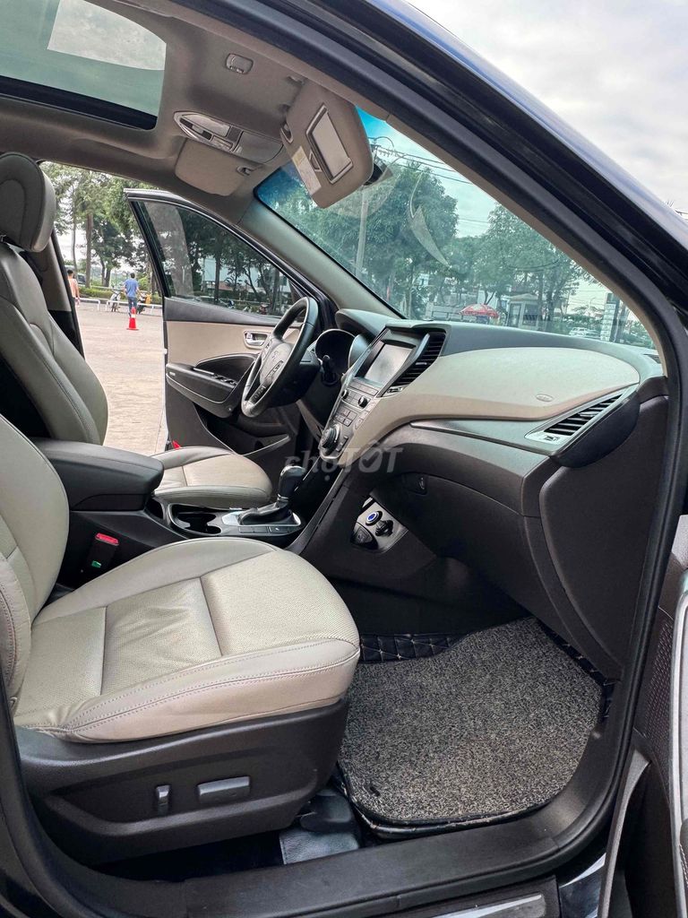 Hyundai SantaFe màu Đen. Mua bán Ô tô tại Huyện Đông Anh Hà Nội được đăng bởi vương văn chung  hình 16