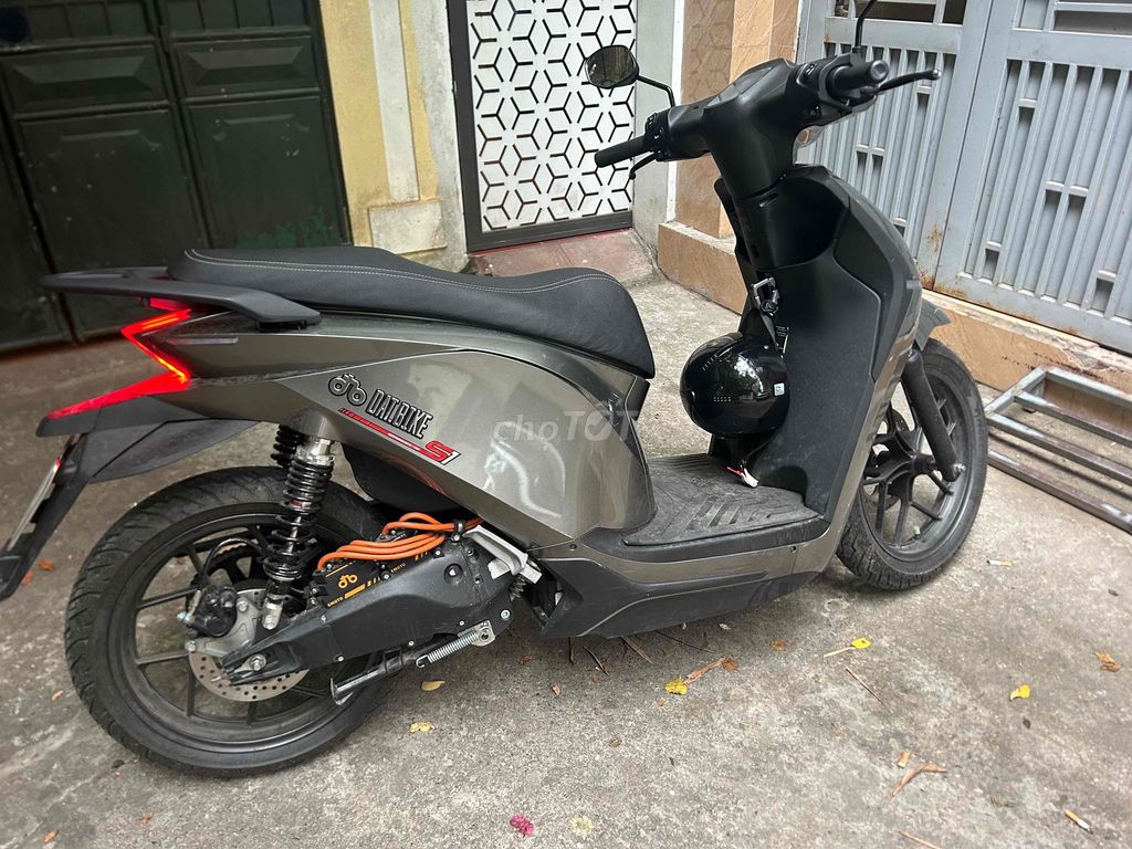 Электроскутер Datbike S1 серый 285 км